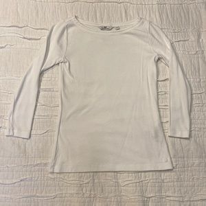 Vineyard Vines white 3/4 sleeve shirt